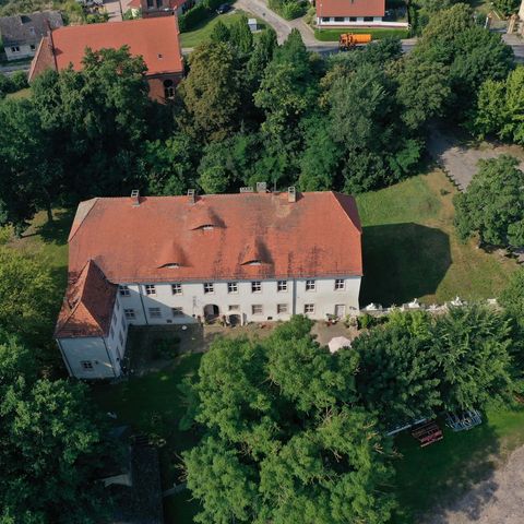 Luftaufnahme vom Schloss Neuenhagen